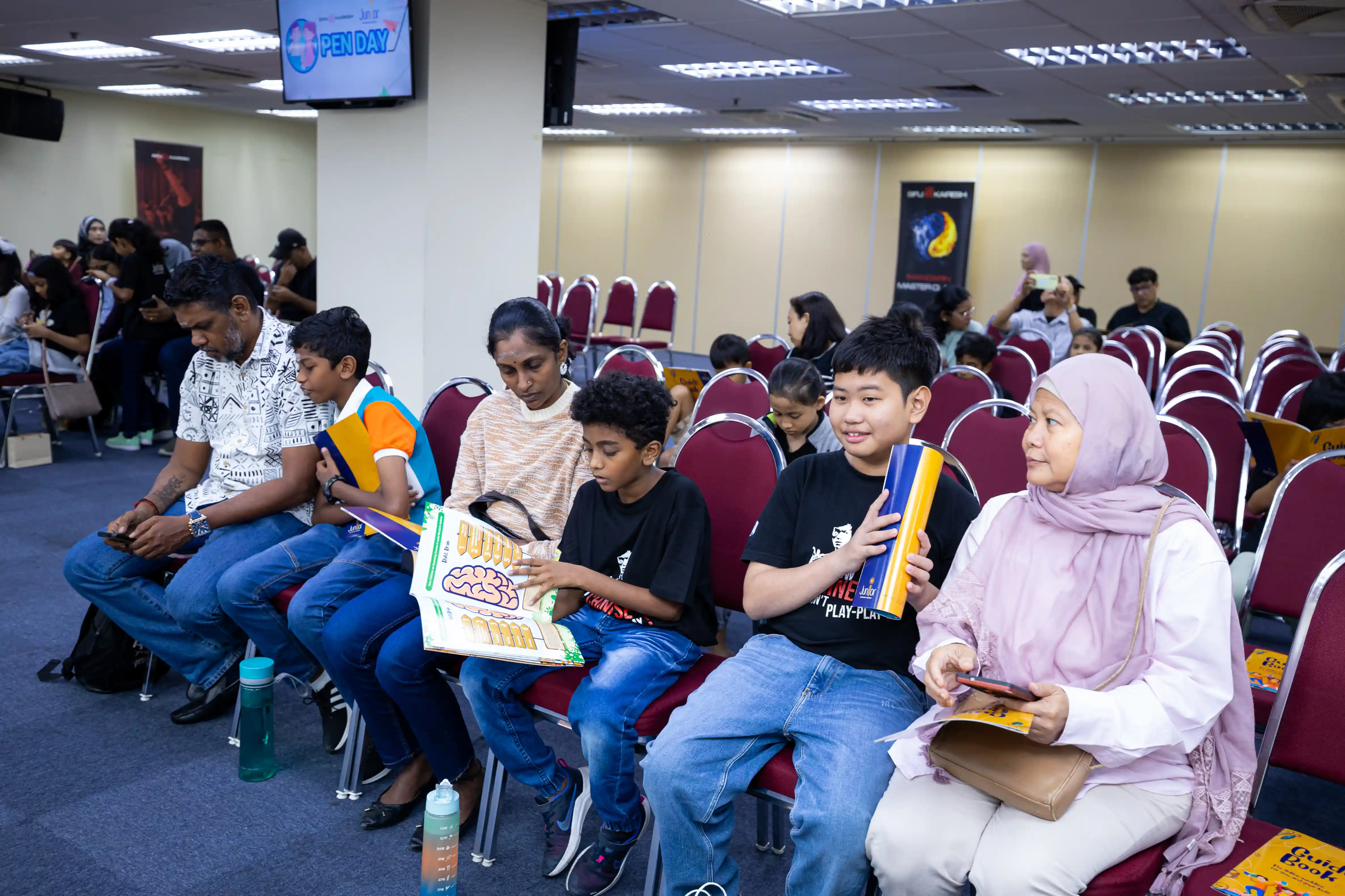 Junior Mandarin Academy activity
